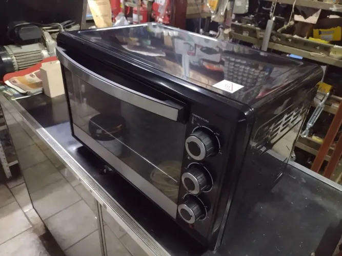 Forno elétrico mondial 42litros funcionando perfeitamente