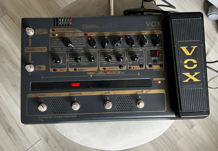 Pedaleira Vox Tonelab EX