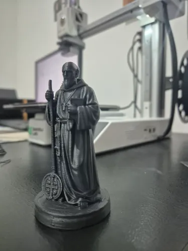 São Bento feito em impresora 3D | Santos | Igreja Catolica