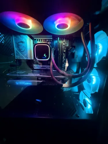 PC GAMER ALTA PERFORMANCE - 64 GB RAM DDR5 - PLACA VÍDEO RTX 4070 SUPER ZOTAC 12 GB 