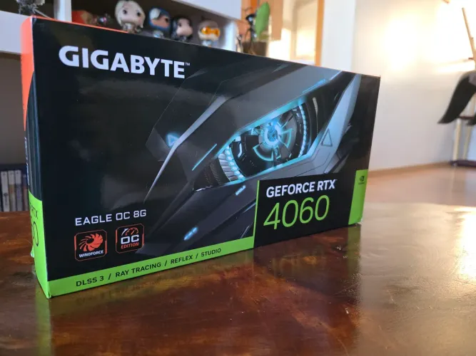 RRX 4060 8GB