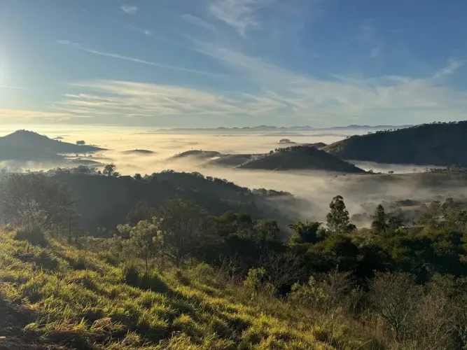 oportunidade   terreno  com vista panorâmica  em cambuí mg