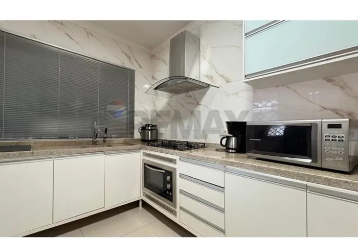 Sobrado com 138,5m² 3 quartos, à venda, no bairro Afonso Pena em São José dos Pinhais