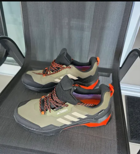 Tênis adidas terrex NOVO ORIGINAL 