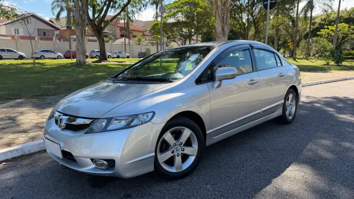 Honda Civic Sedan LXS 1.8/1.8 Flex 16V Aut. 4P 2010