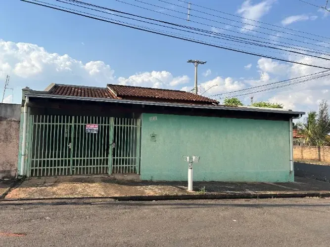 Venda de Casa em Guarantã, 3 quartos, suíte