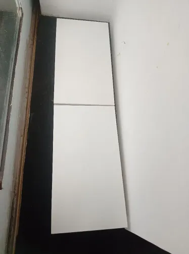 2 bases de MDF para vitrine ( manequim)