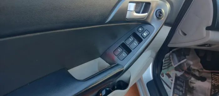 Kia Motors Cerato 1.6 16V Mec. 2011