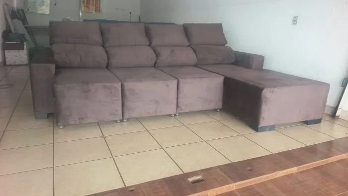Sofá Retrátil e reclinável Pronto entrega.
