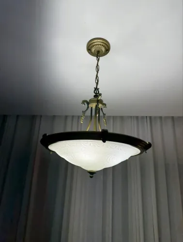 LINDO LUSTRE !
