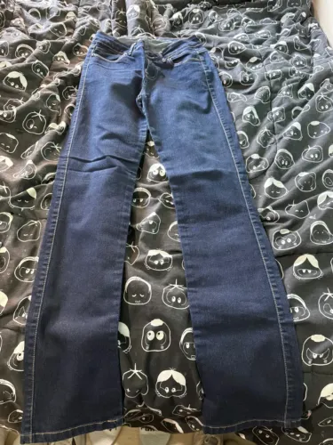 Calça jeans azul escura feminina 38