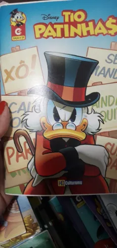 Revistas em quadrinhos da Disney. (100 exemplares)