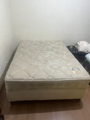 Cama box de casal com colchão Dream Maker - Linha London Bonn