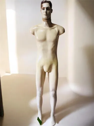 Manequins