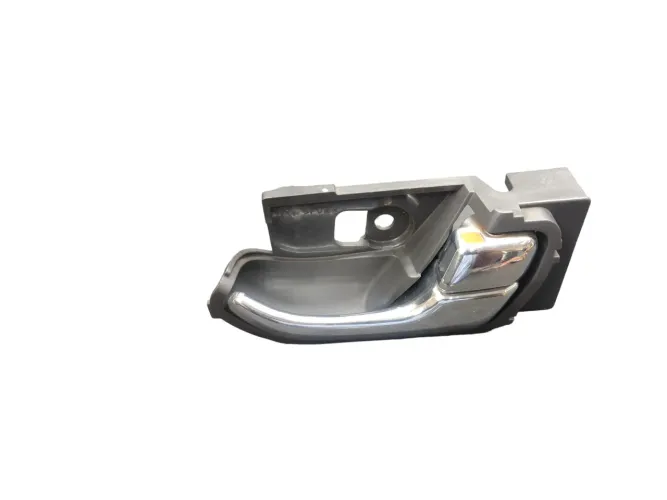 Maçaneta Interna Dianteira Direta Chevrolet S10 Ltz 2014 Dianteira