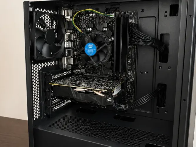 PC Gamer i5-9400F + RTX 2060 6GB + 16GB RAM - aceito proposta