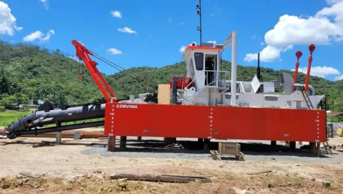 DRAGA ESTACIONARIA IHC 12 X 10 COM SPUDS