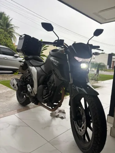 MOTO FZ25 2022
