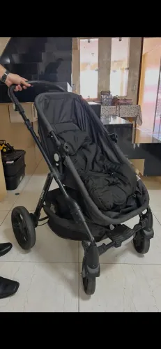 Carrinho de bebê Moisés Cosco