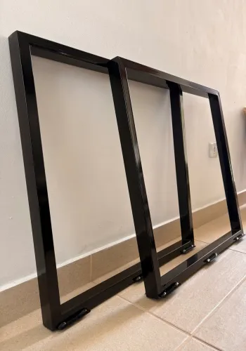 NOVO! Par de Pés de Metalon 75x75
