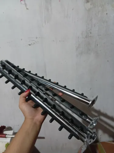Vende-se araras de parede tudo por 60