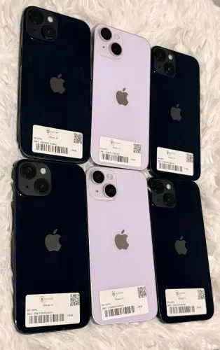 iPhone 14 Acima de 80% + carregador 