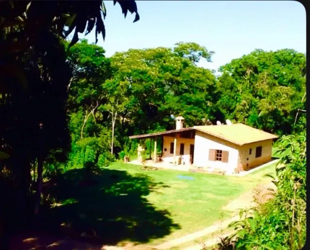24 MIL M2, 1 CASA, 2 CHALÉS, 3 FONTES DE ÁGUA.