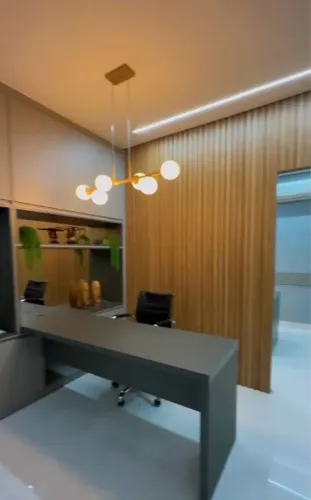 ALUGA-SE SALA COMERCIAL EM ÓTIMA LOCALIZAÇÃO NO BAIRRO AREIA BRANCA, PETROLINA.