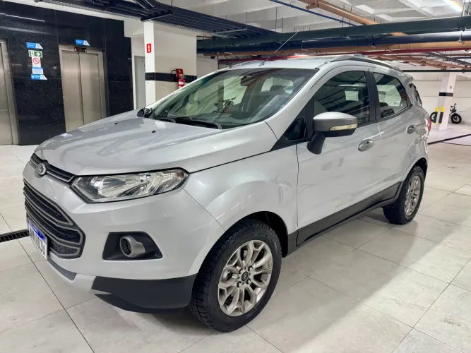 Ford Ecosport Freestyle 1.6 16V Flex 5P 2014