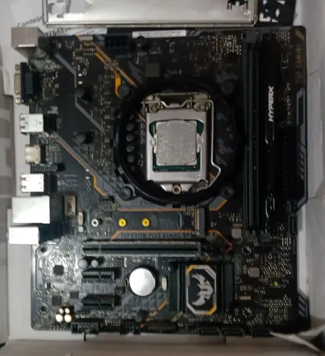 Vendo Placa mãe ASUS H310M- PLUS GAMING e Processador I5 8400