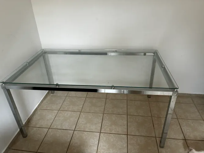 Mesa de Vidro