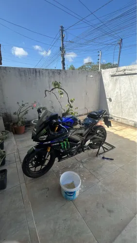 YZF R3 MONSTER - MUITO BEM CUIDADA! REVISADA E COM LAUDO!