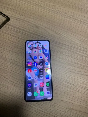 Moto razr 60
