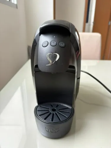 CAFETEIRA 3 CORAÇÕES