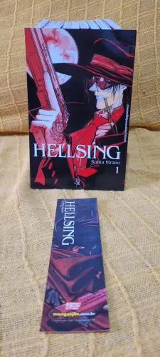 Coleção completa de Hellsing + marcador.