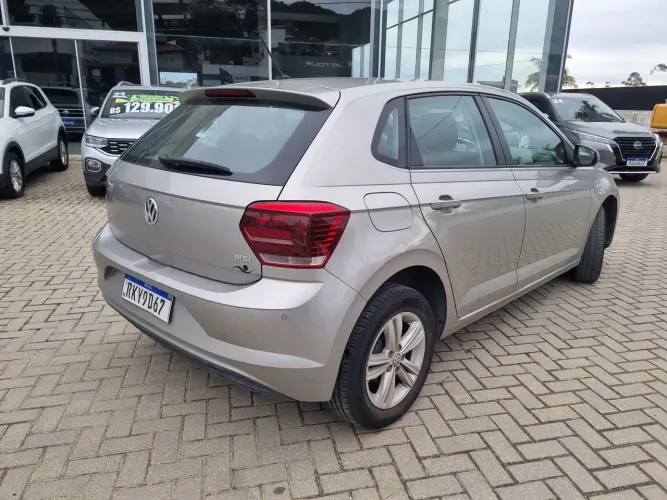 Volkswagen Polo 1.6 MSI Flex 16V 5P 2020