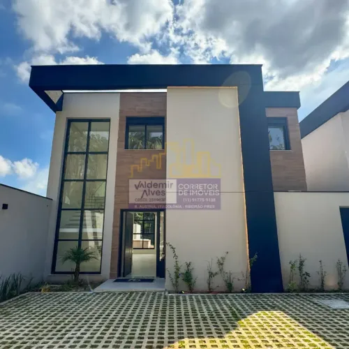 Vende-se casa em condomínio fechado em Ribeirão Pires