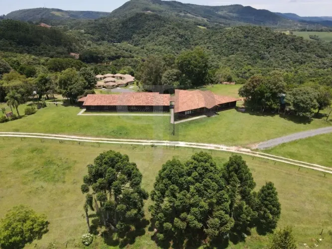 Chácara com estrutura completa, 200.000 m², proximo ao Outlet Premium