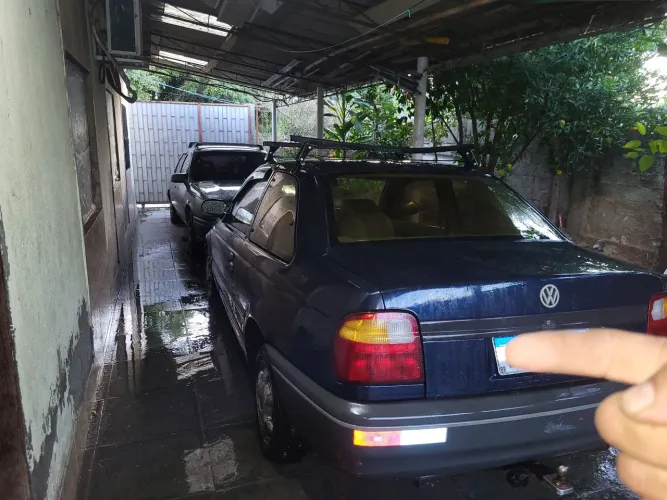Volkswagen Logus GLI / GL 1.8 (álcool) 1995