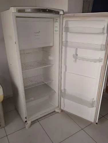 Vende-se ou troca-se
