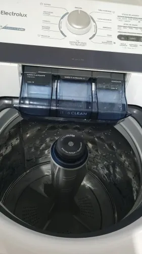 Máquina de lavar 14kg Eletrolux