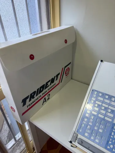 Vendo Prancha para desenho Trident A2 Arquitetura