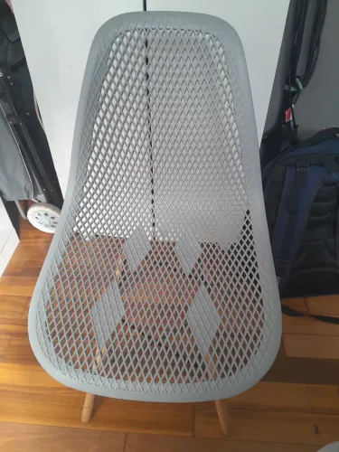 Cadeira Eames - Colmeia 