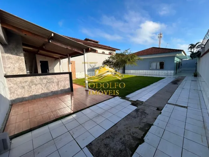 Guarujá-SP Praia de Pernambuco Casa 2 Dormitórios 360m² 8 Vagas Área Gourmet Ar-condiciona