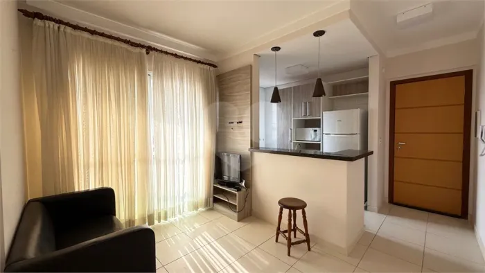 Apartamento com 1 Quarto e 1 banheiro para Alugar, 38 m² Vila Independência