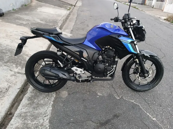 Fz 25 Excelente oportunidade 