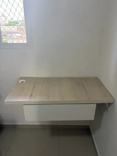 Escrivaninha para Home Office com gaveta