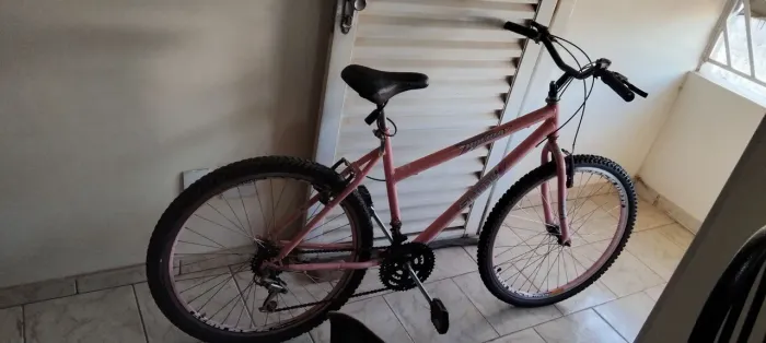 ? Bike Feminina Aro 26 - Excelente Oportunidade