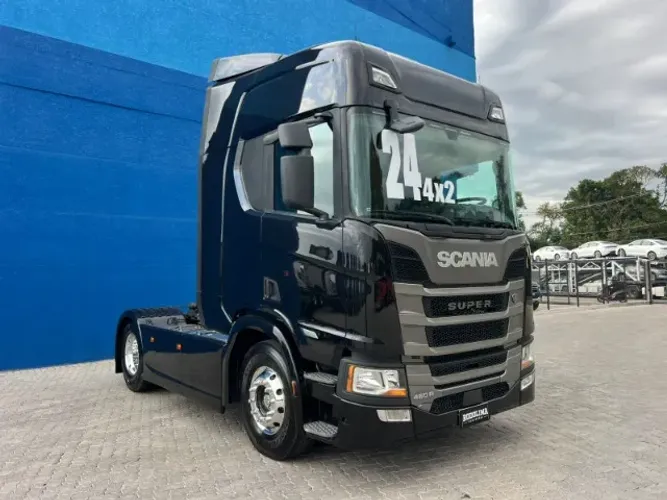 Caminhão Scania Super 460 4x2 Teto alto ano 2024/2024 R450 6x2