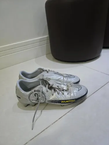 Chuteira Nike Phantom GT Scorpion
